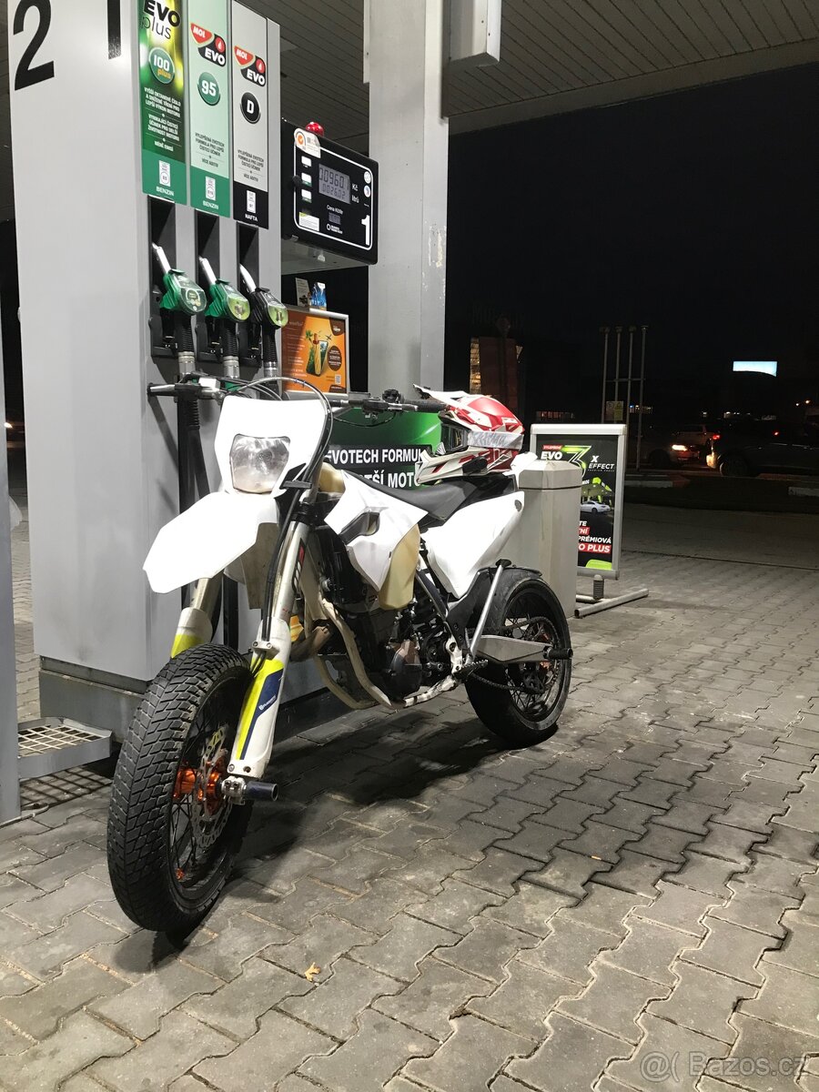 Husqarna fe 450 SUPERMOTO