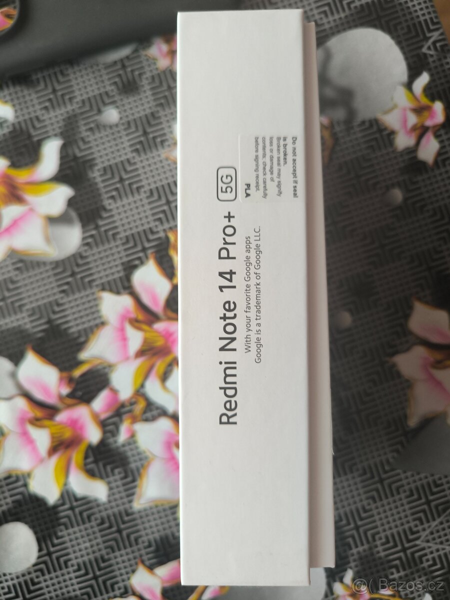 Mobilní telefon - 3