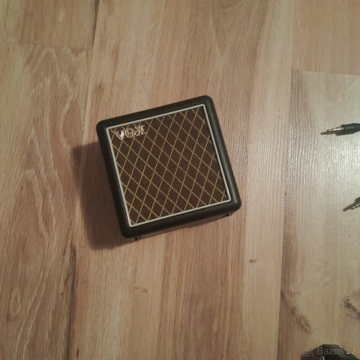 Malý aparát vox 5w - 3
