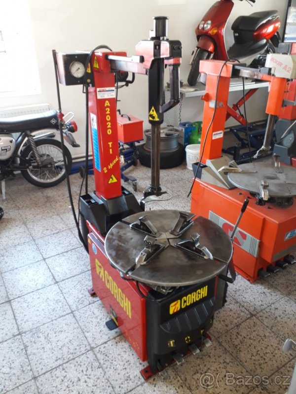 Zouvačka Corghi A2020 - 3