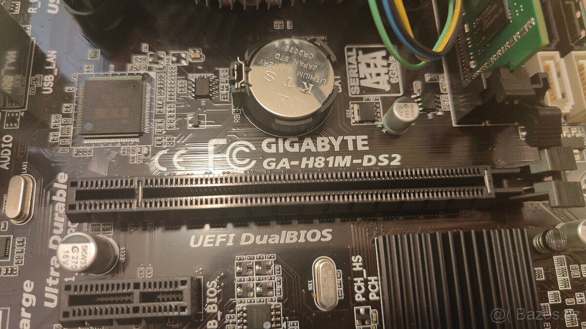 Gigabyte GA-H81M-DS2 + Procesor Intel i5-4590 + 4GB RAM - 3