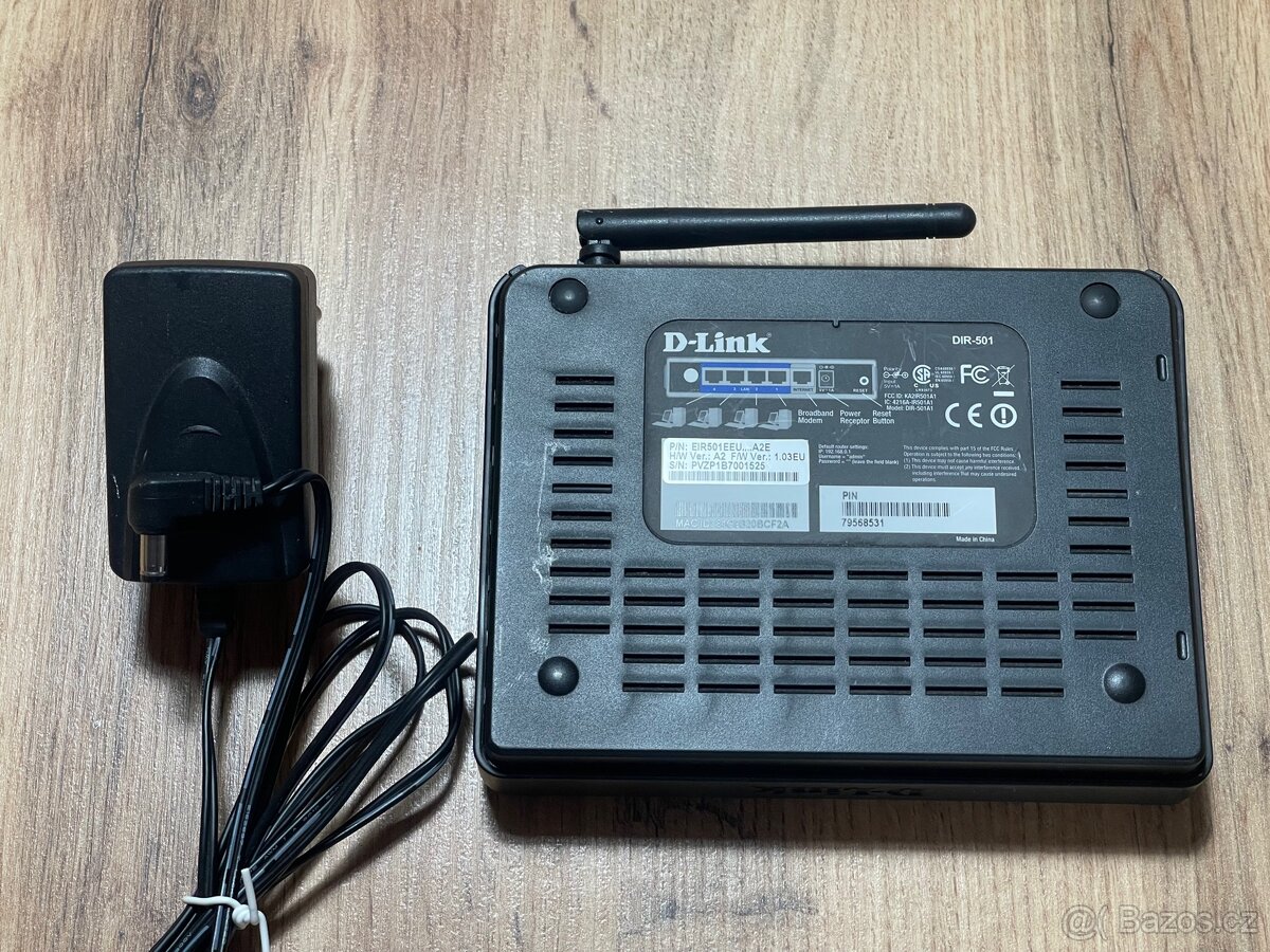 Wi-Fi router D-Link DIR-501 + napájecí adaptér - 3