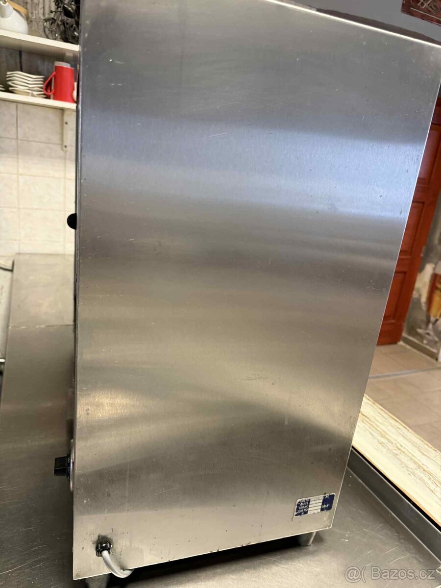 Tepelná vitrína - 3