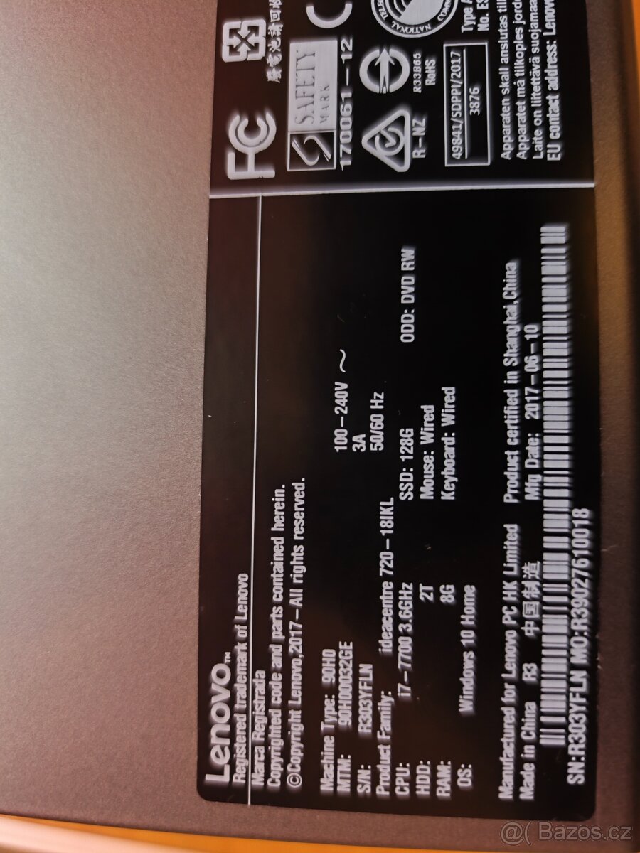 Intel I7-7700/8gb dd4/128gb M2/UHD 630 - 3