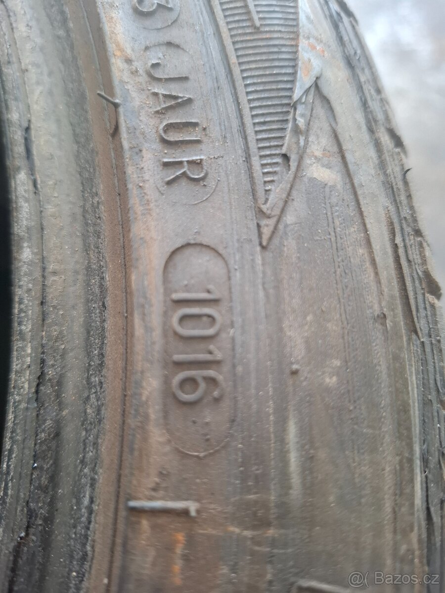 Pneumatiky 215/45/17' - 3