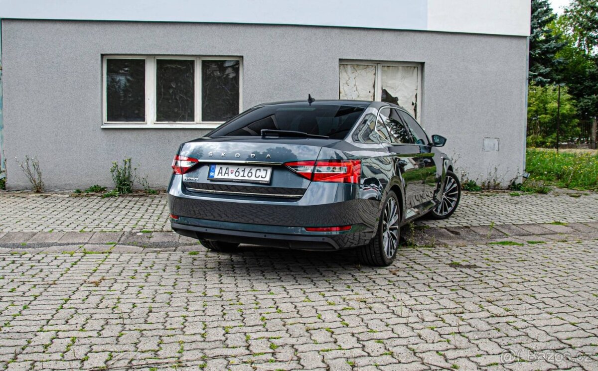 Škoda Superb 2.0 TDI SCR DSG - 3