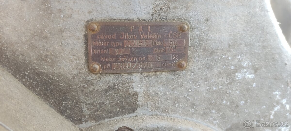 2x stabilní motor PF 62 - 3