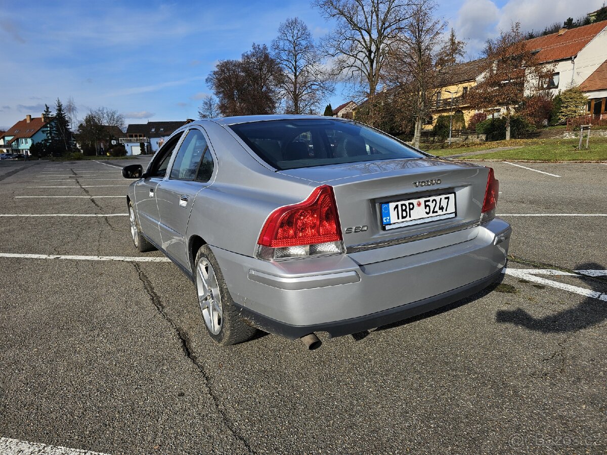 Volvo S60 2.4D - 3