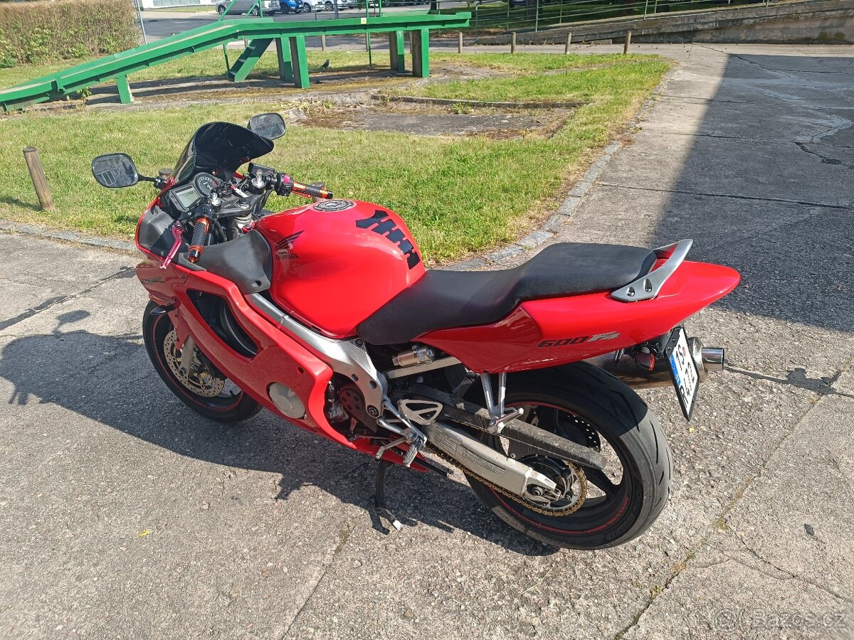 Cbr 600 f4 - 3
