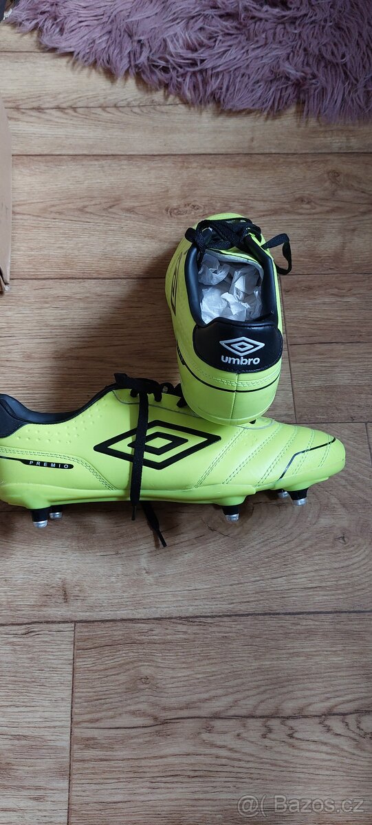 Nové kopačky Umbro premio vel.46 - 3