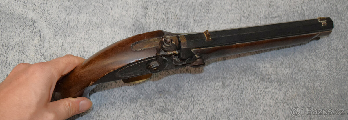 Křesadlová pistole na střelbu černým prachem - 3