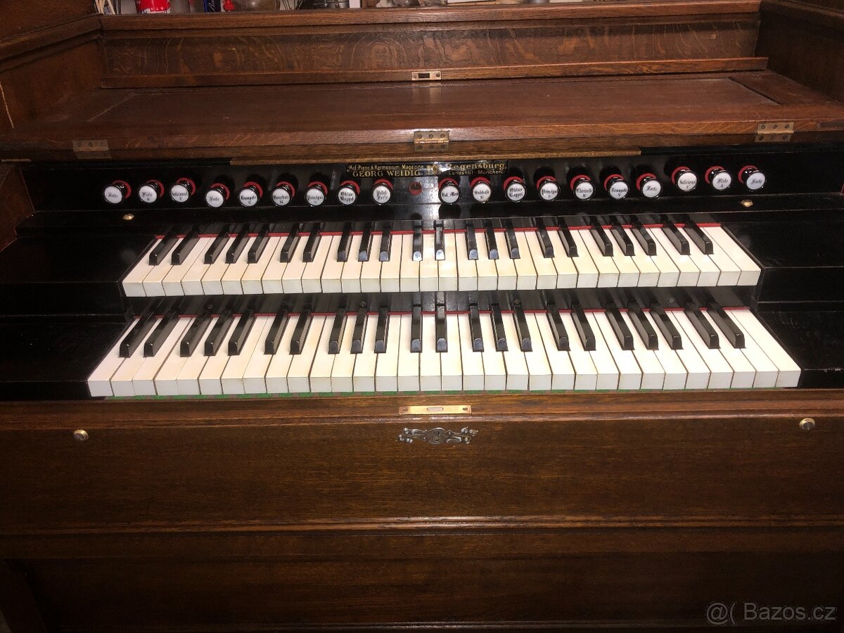 PRODÁM DVOUMANUÁLOVÉ HARMONIUM S PEDÁLEM - 3