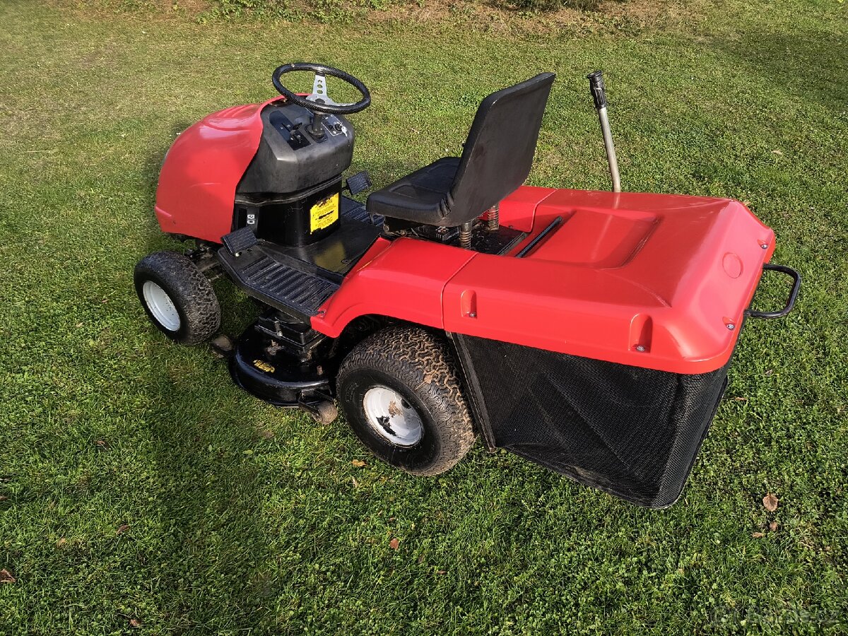 Zahradní traktor Starjet - 3