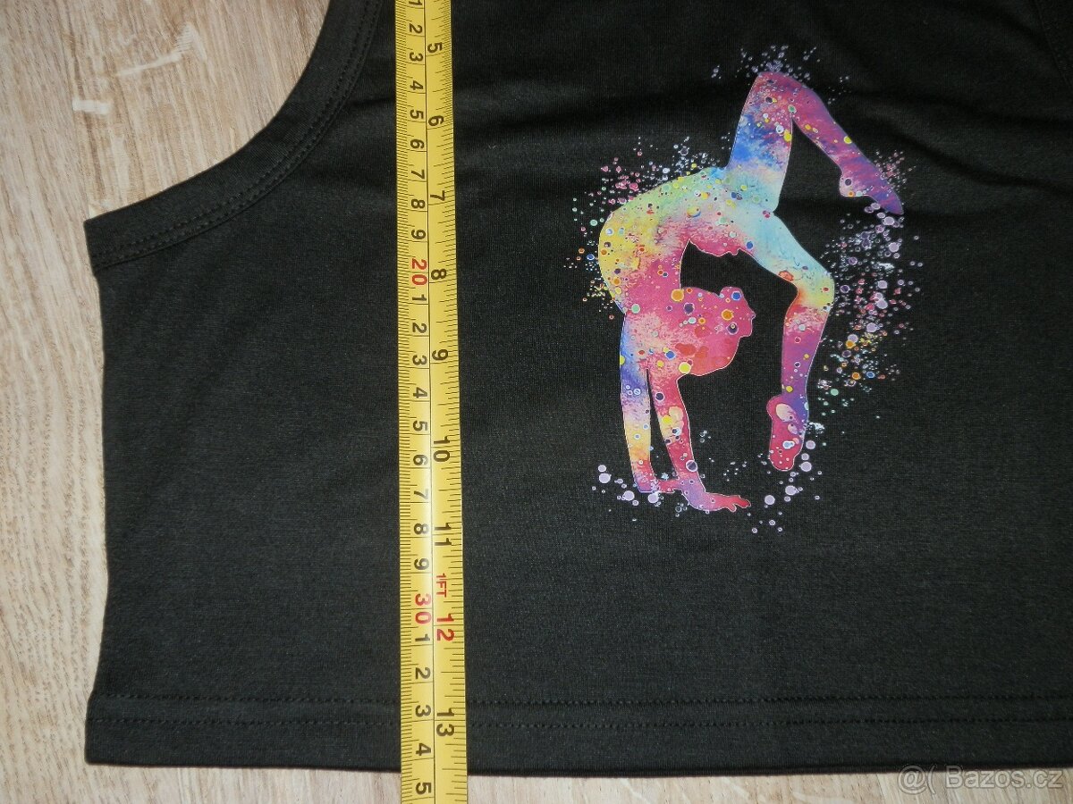 Nový černý gymnastický top vel.150 - 3