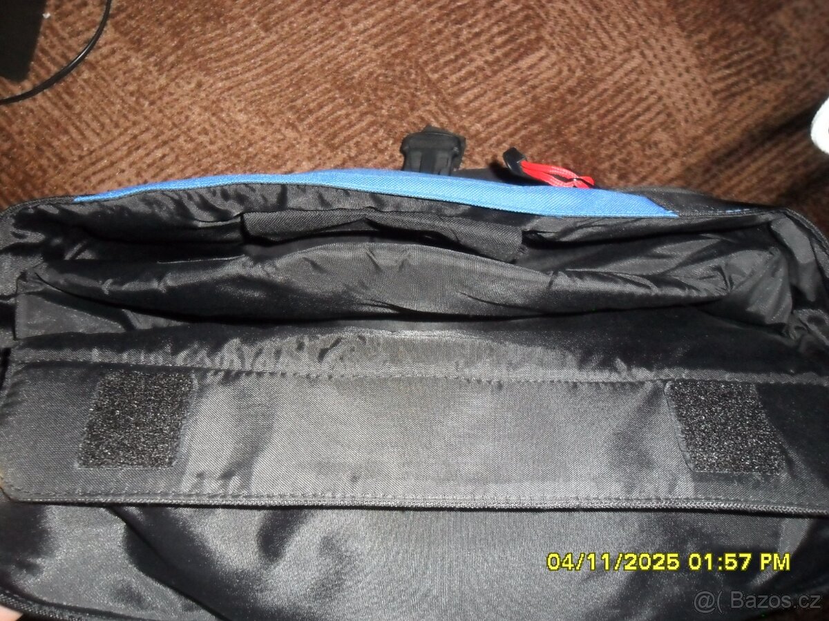 Brašna na notebook do velikosti 15,6" - 3