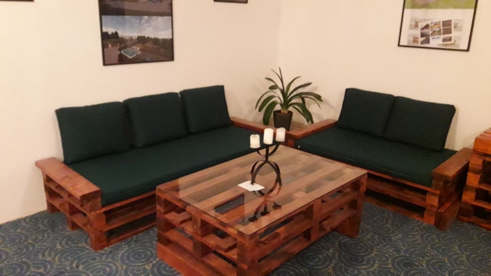 Polštáře na nábytek z palet. - 3