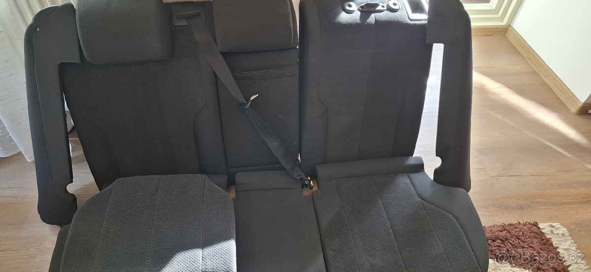 Zadni sedačky passat b6 - 3