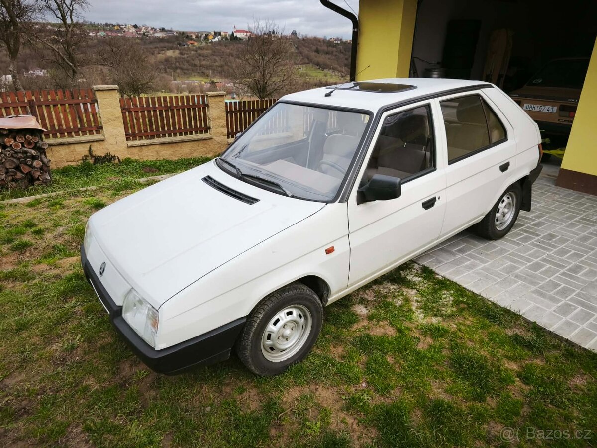 Škoda Favorit - 3