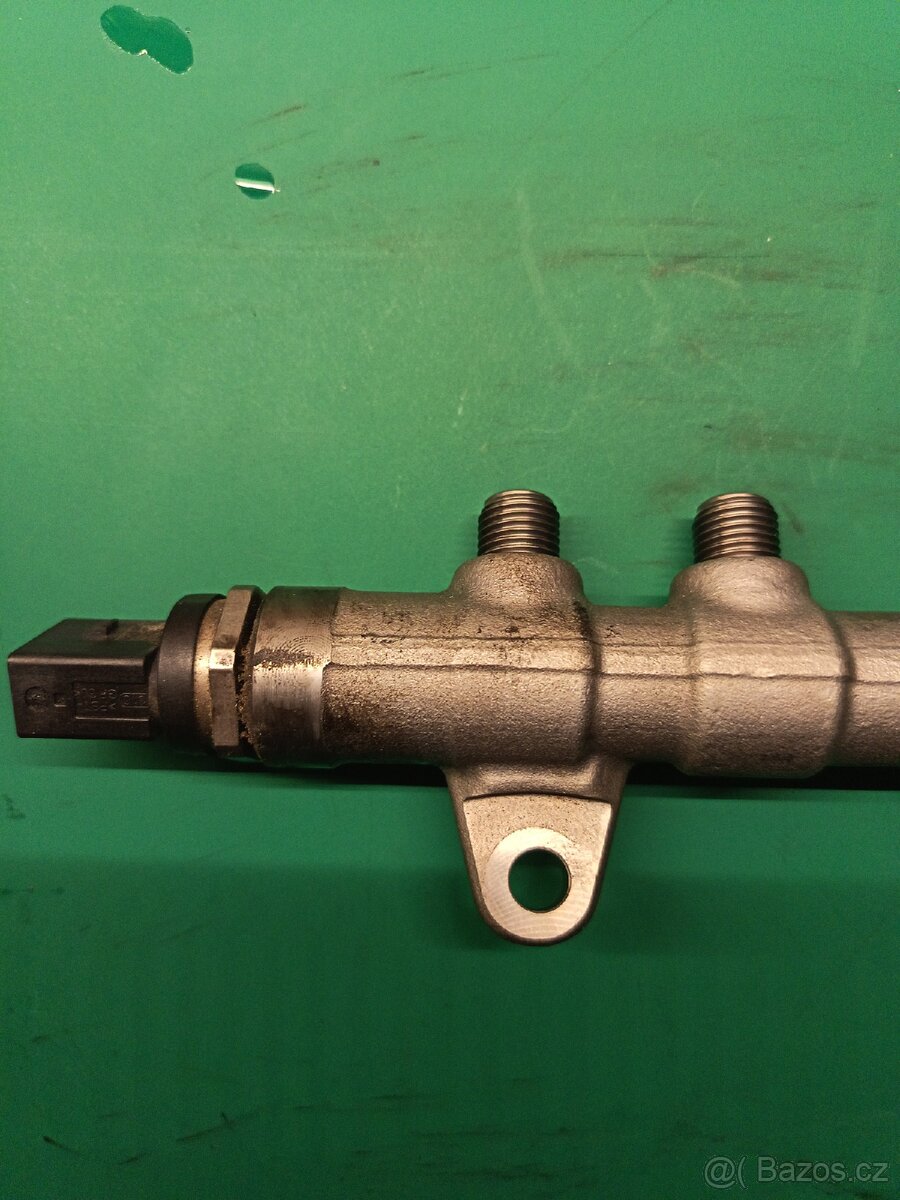 Vstřikovací lišta Bosch 8571569 01 - 3