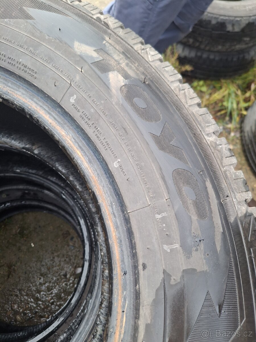 ZIMNÍ PNEU 235/65/16 C zátěžové Toyo - 3