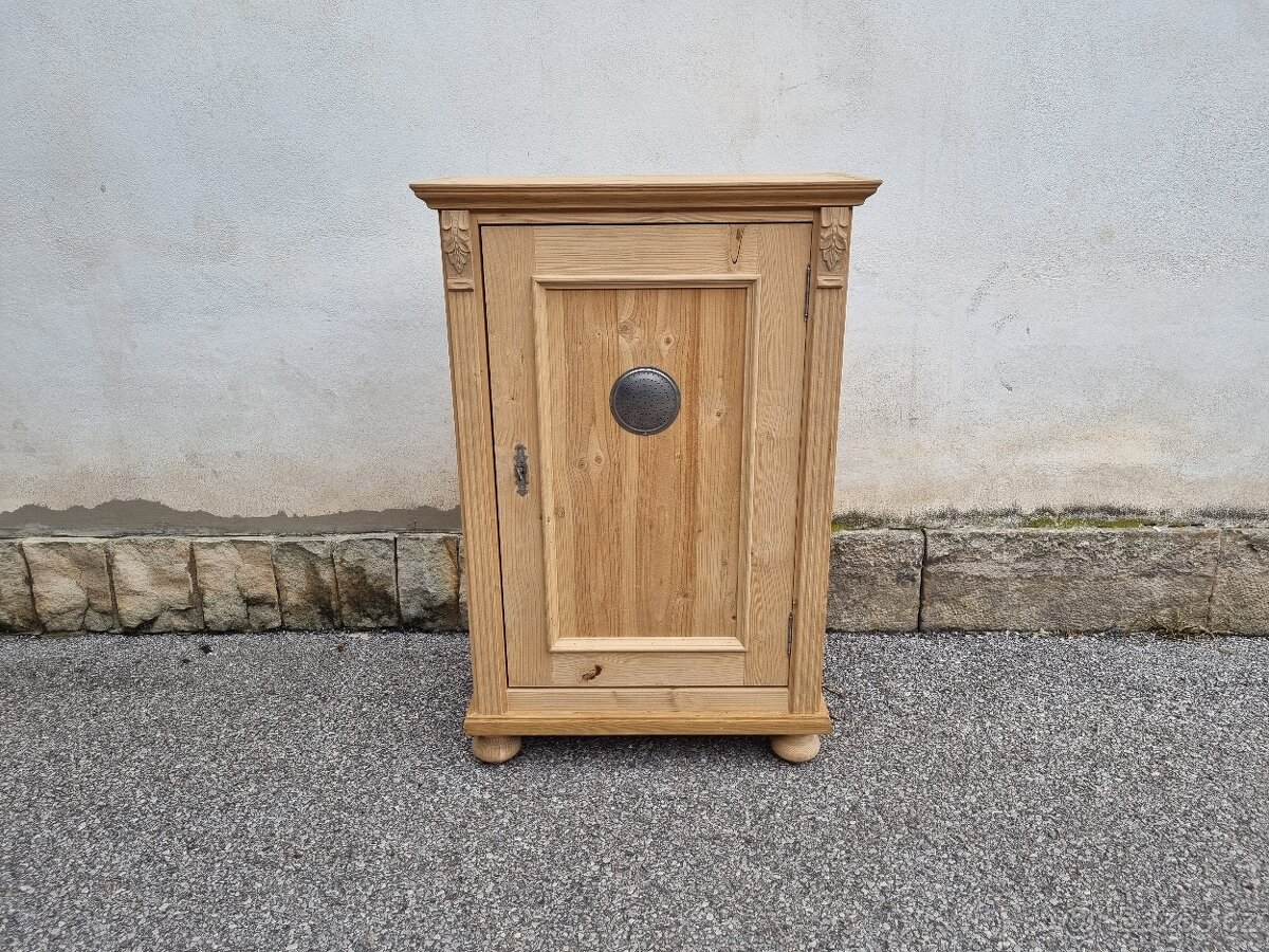 HEZKÁ STARÁ SMRKOVÁ POTRAVINKA - 3