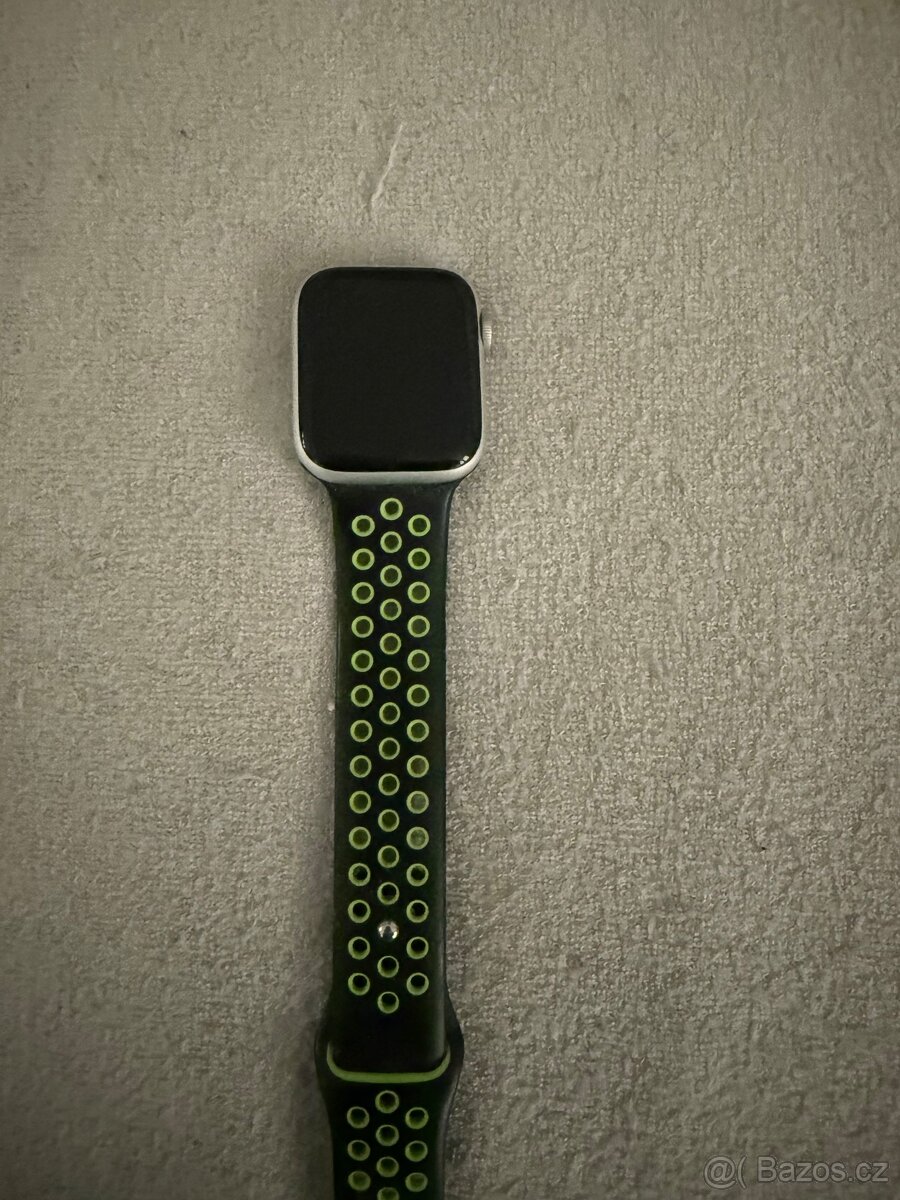 Apple Watch SE Nike - 3