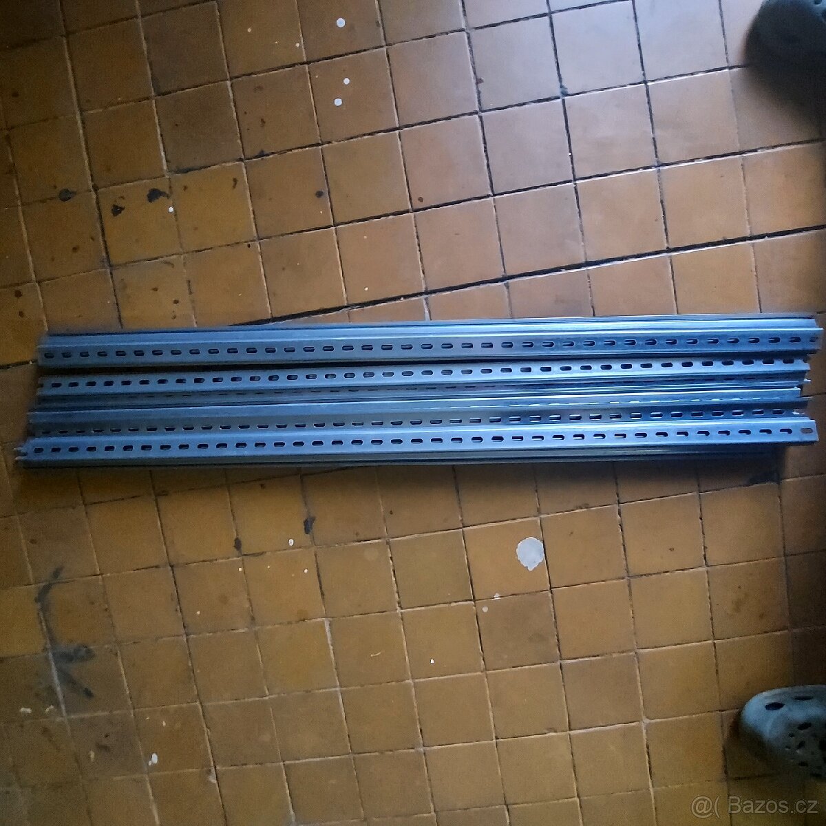 Montažní DIN Lišta - 3