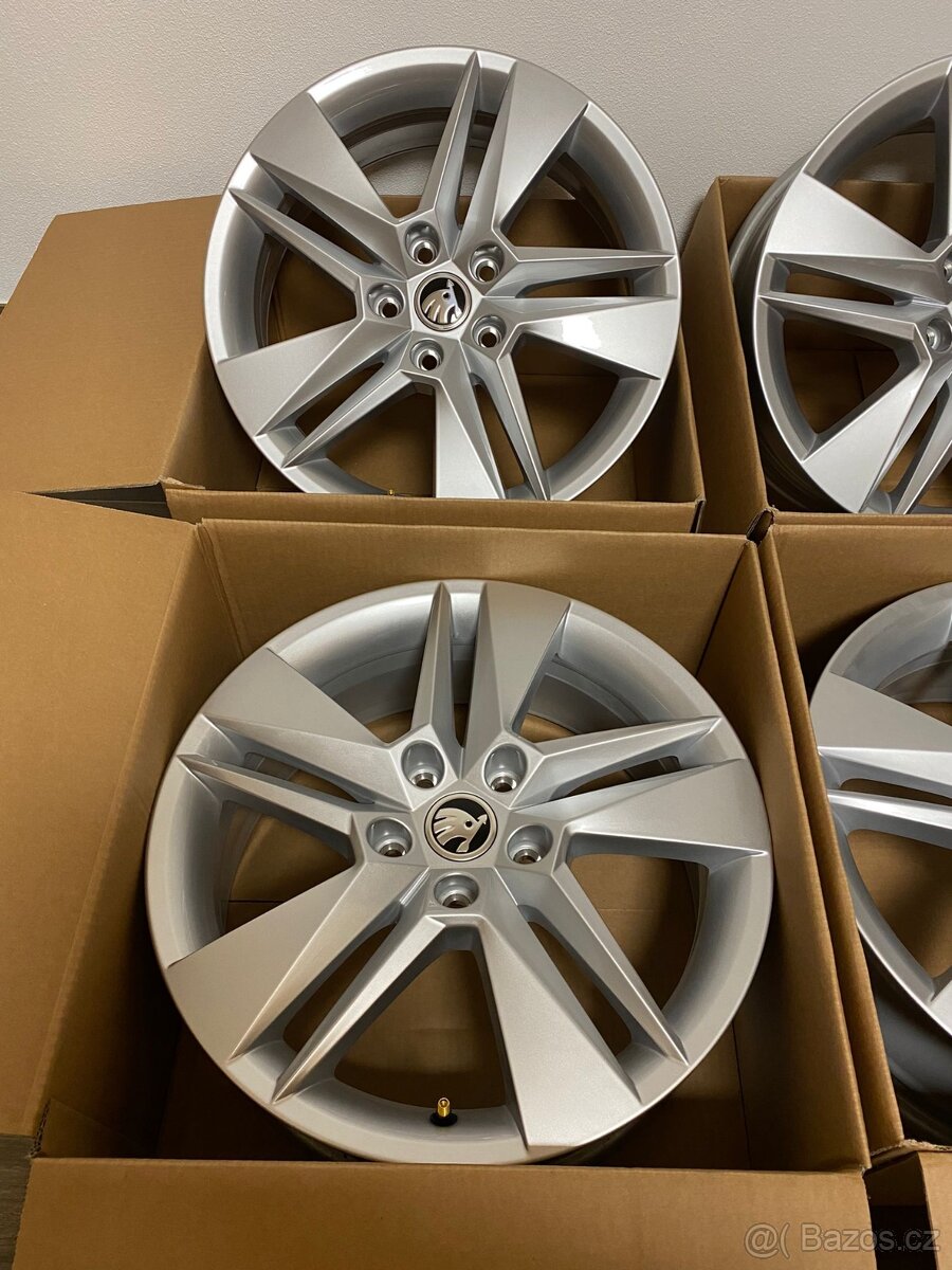 Škoda Superb R17 Merab - 3