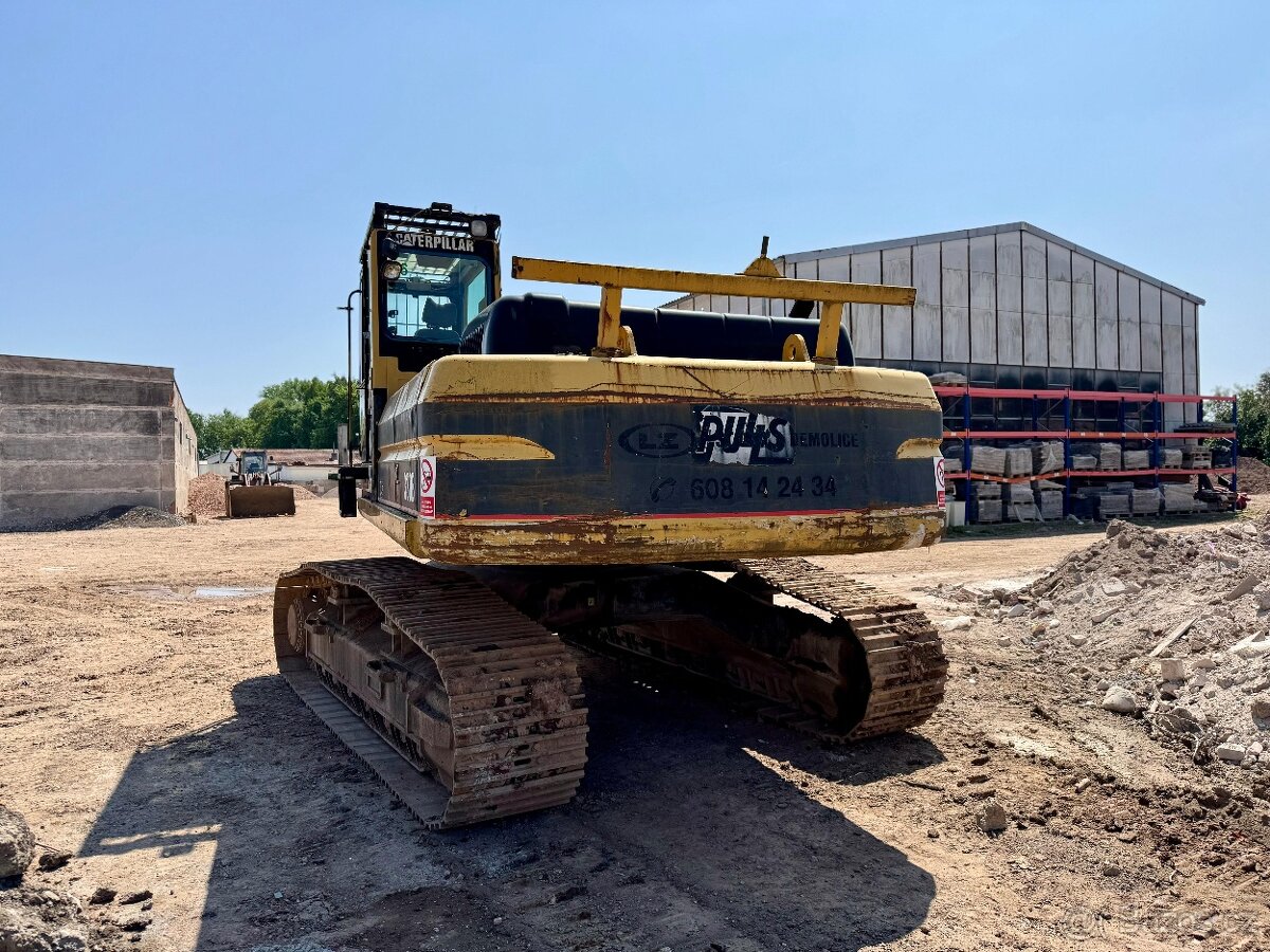 Demoliční bagr CAT 330BL - 3