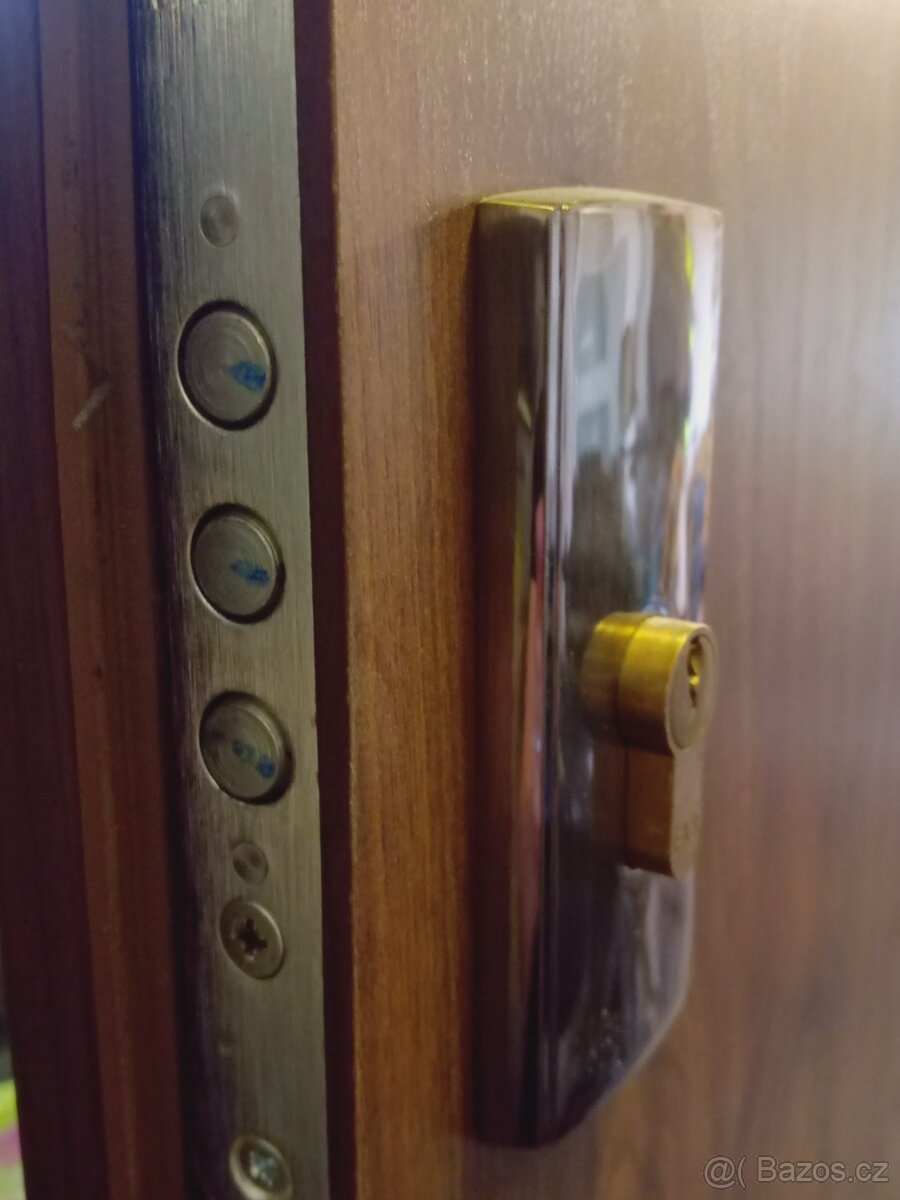 Prodám vchodové dveře - 3