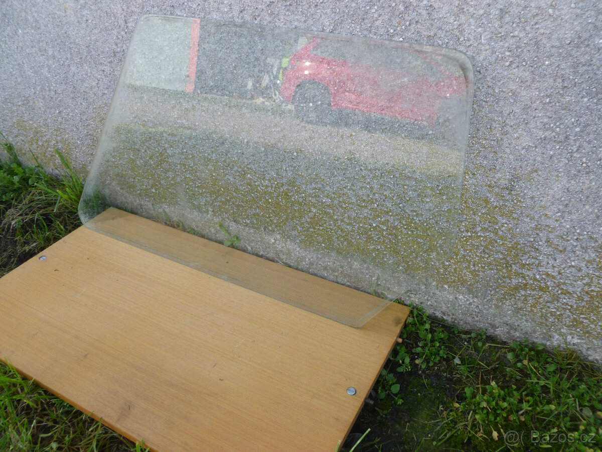 Boční sklo kabiny na MULTICAR 22 - 3