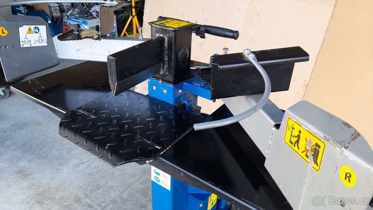 Štípačka na dřevo Scheppach HL 730 - 3