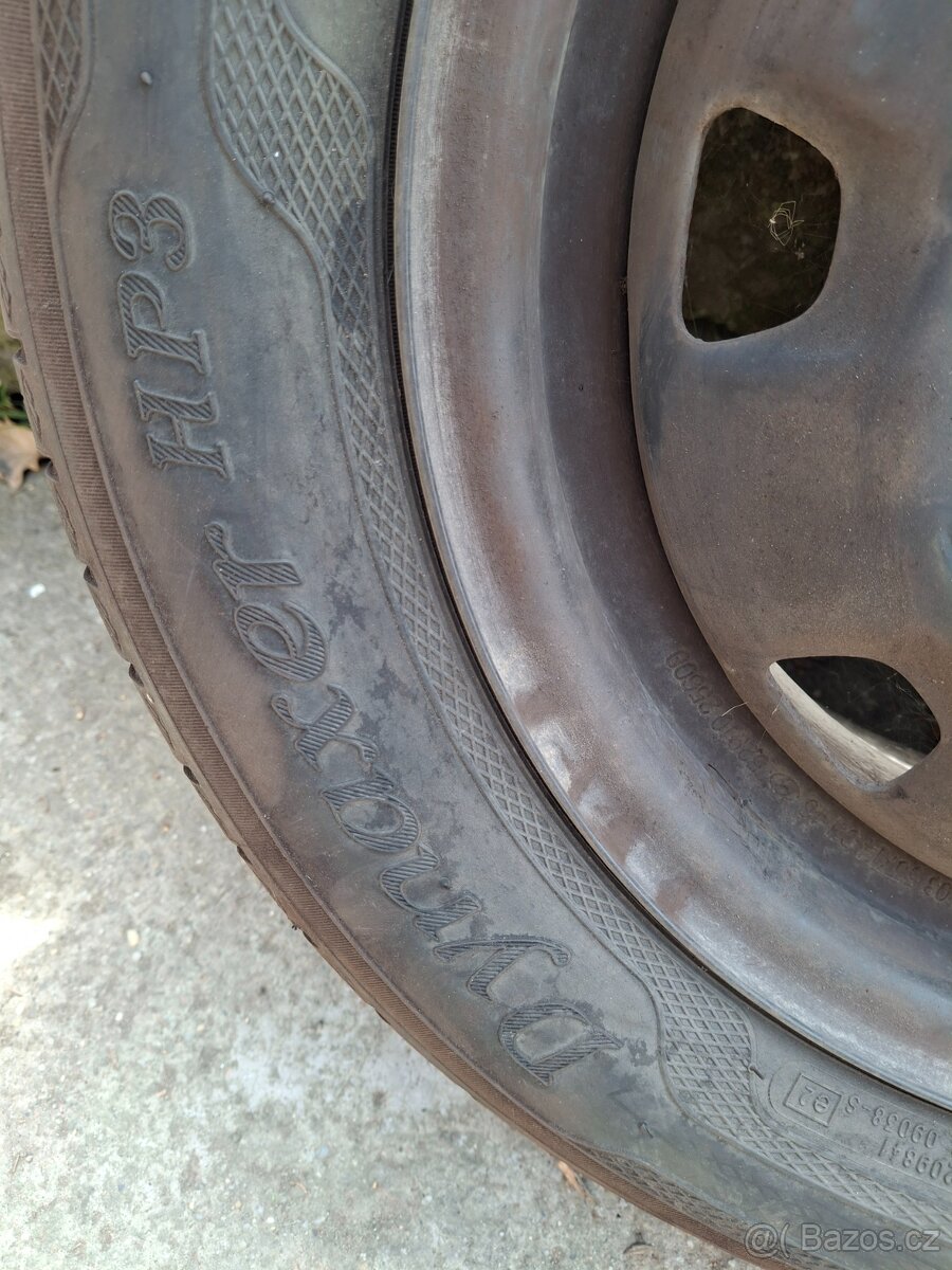 Pneu 185/60 R14 - 3