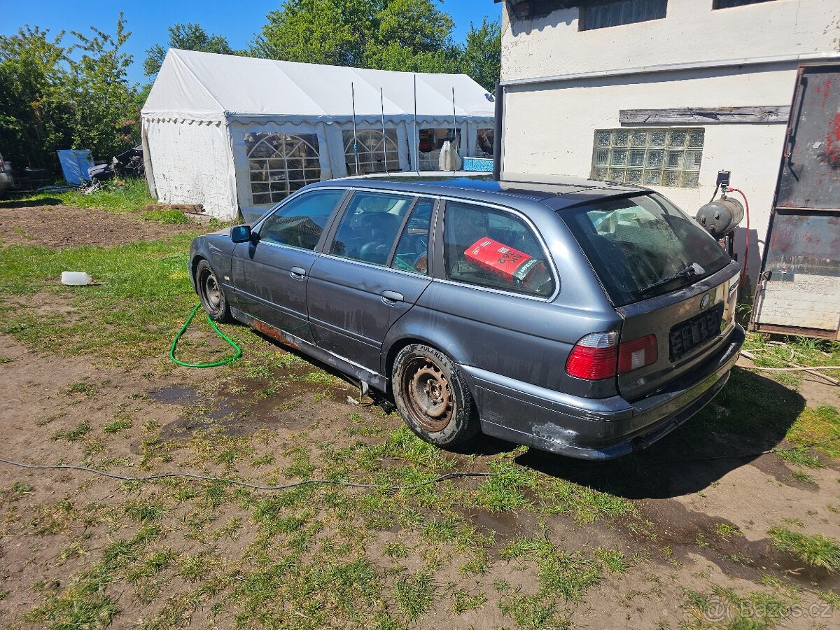 BMW e39 525d Touring - 3