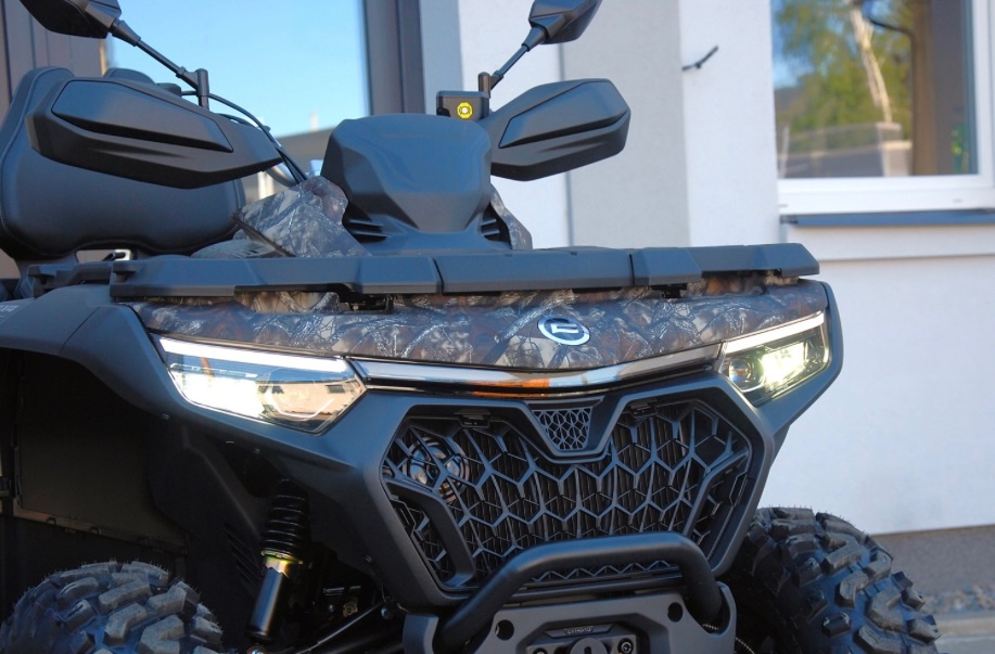 CFMOTO CFORCE 1000 EPS