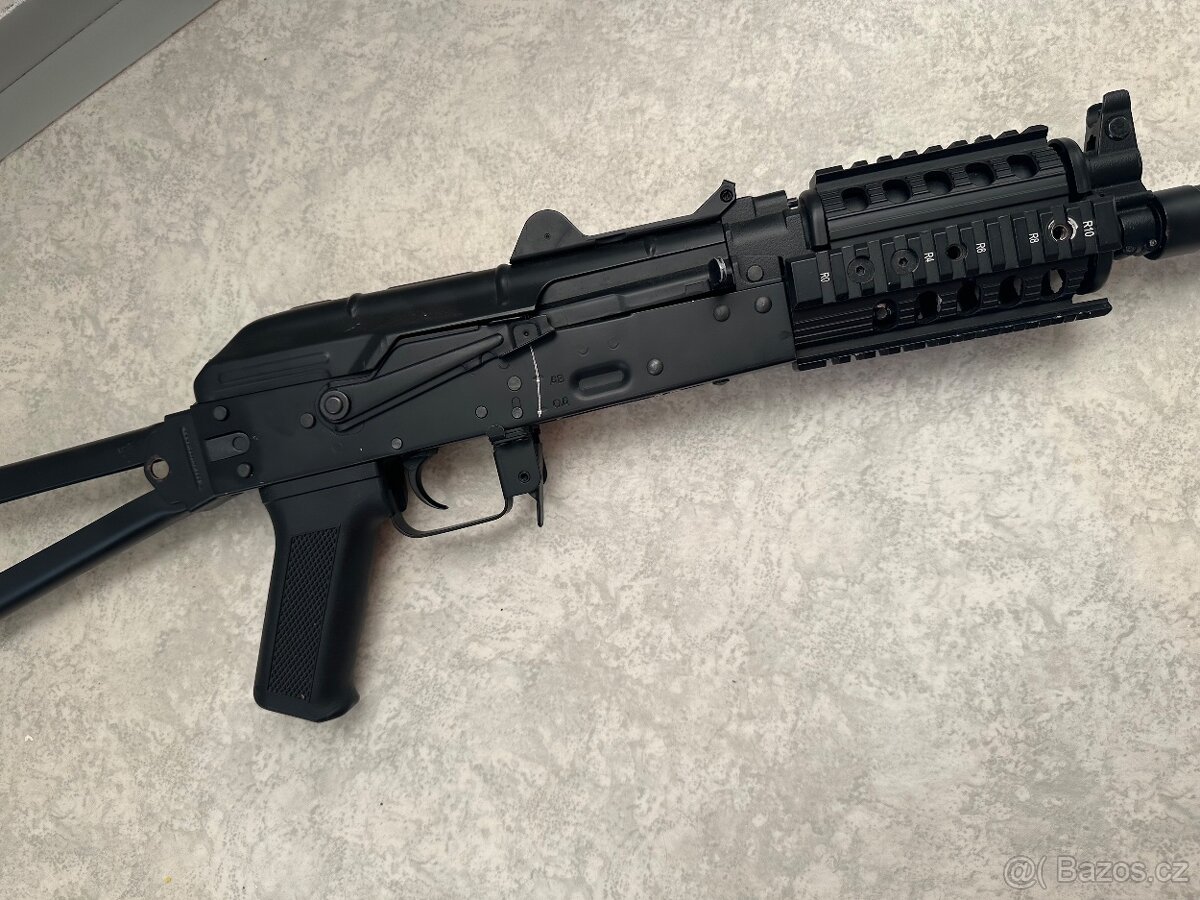 Airsoftová zbraň - 3