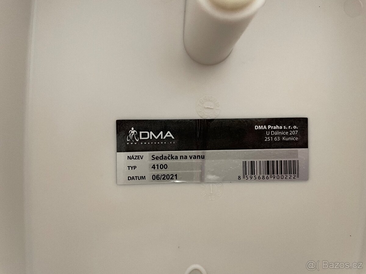 Sedačka na vanu DMA - 3