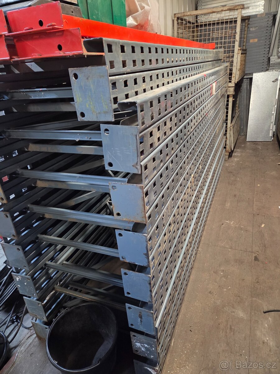 Regály 75 cm x délka 290cm - 3