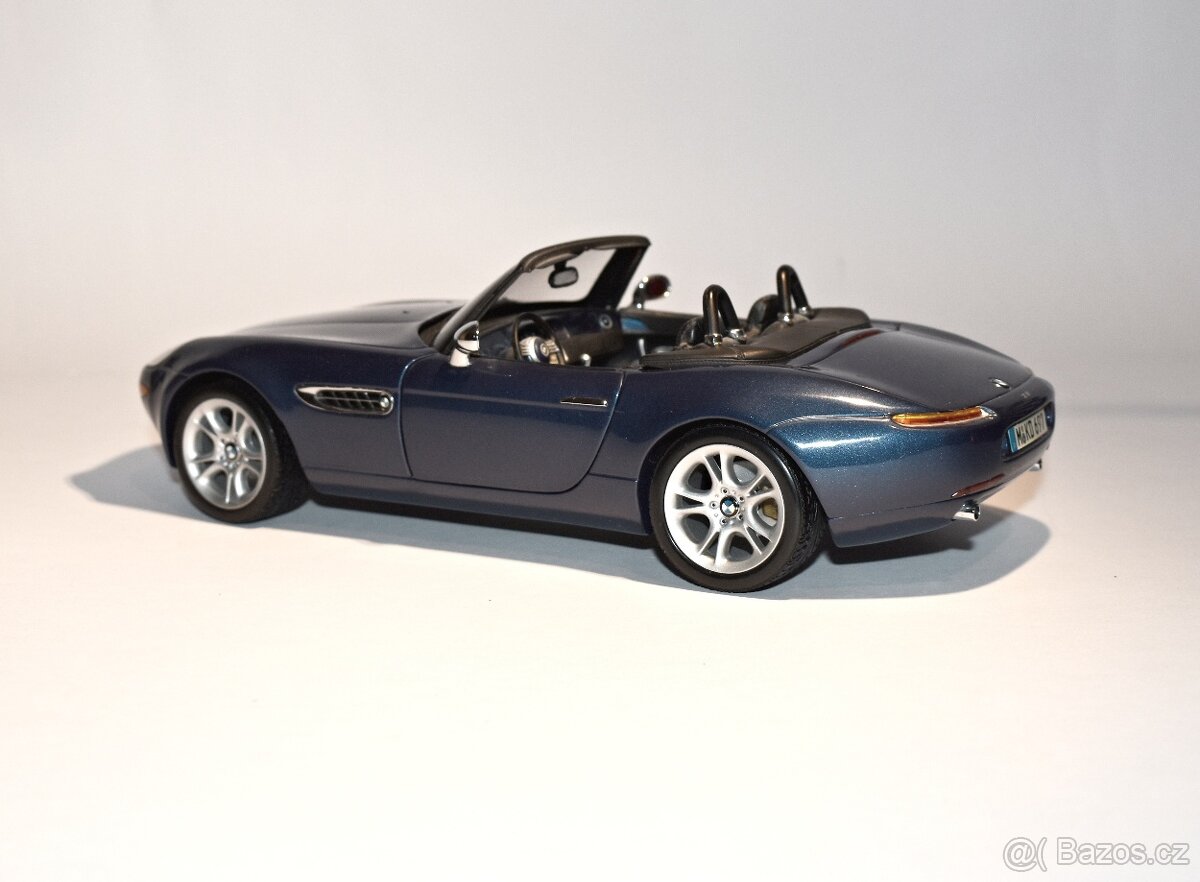 Prodám model BMW Z8 kyosho 1:18 - 3