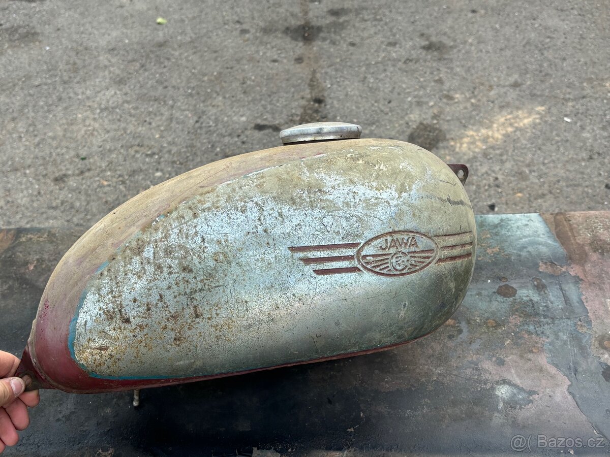 Nádrž JAWA ČZ 175 356 nevyrezlá - 3