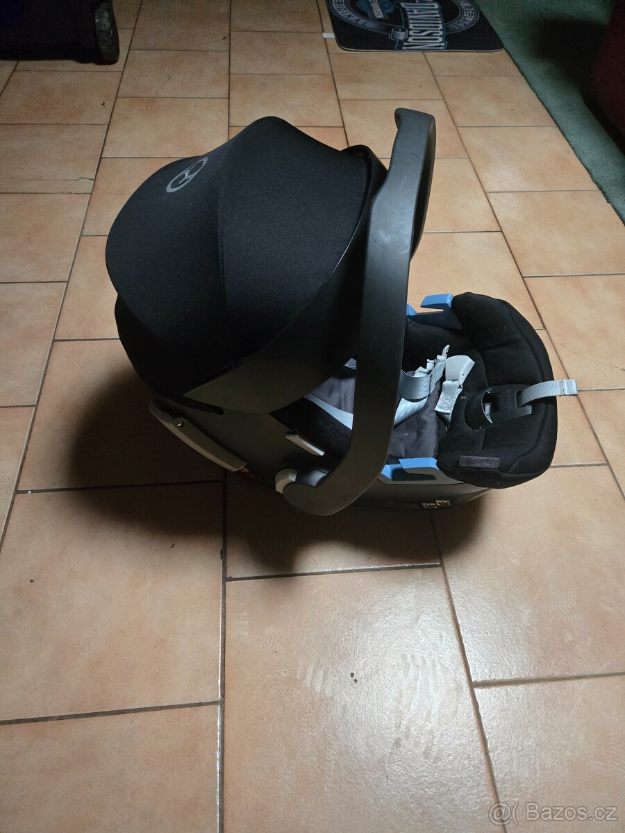 Kočárek Camarelo Sevilla + vajíčko Cybex - 3