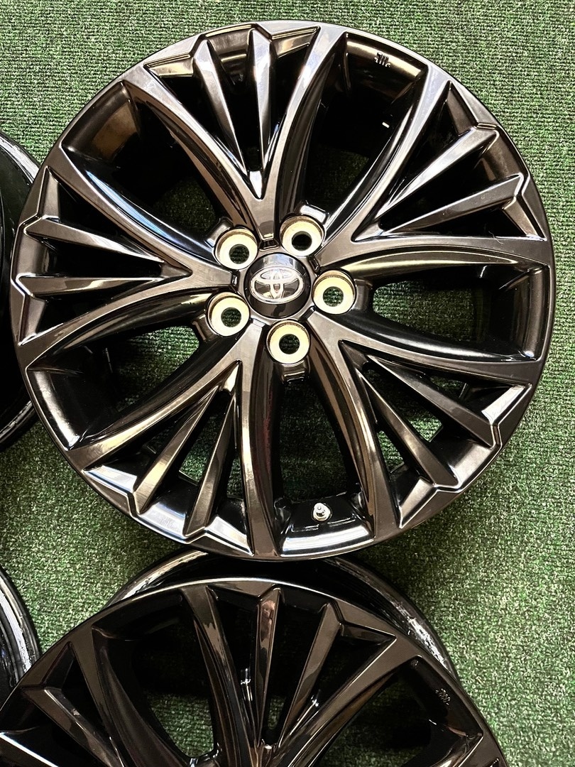 5x100 R17 Toyota Yaris NG Originál alu disky - TOP STAV - 3