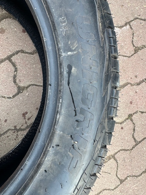 Unigrip Lateral A/T 225/55/20 NOVÉ - 3