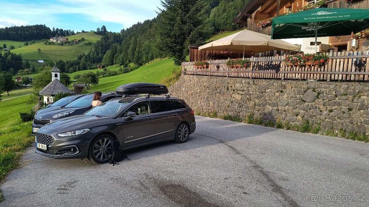 Střešní box Thule Pacific 600 - 3