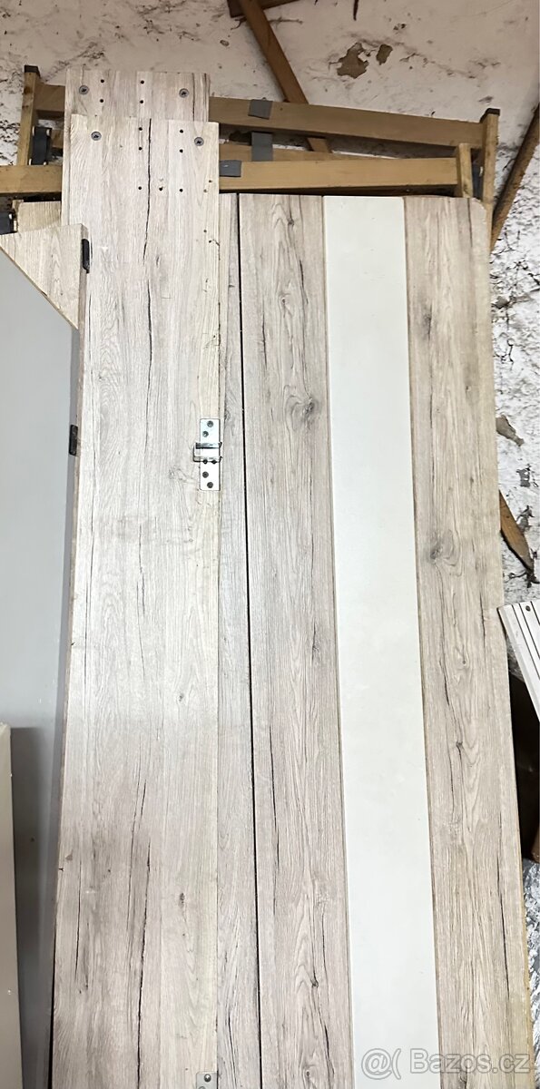 Cena za vše Ložnice-postele, noční stolky, komoda - 3