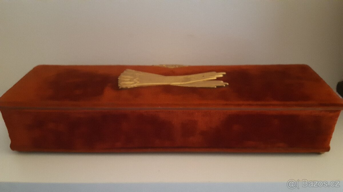 Stará šperkovnice - 3