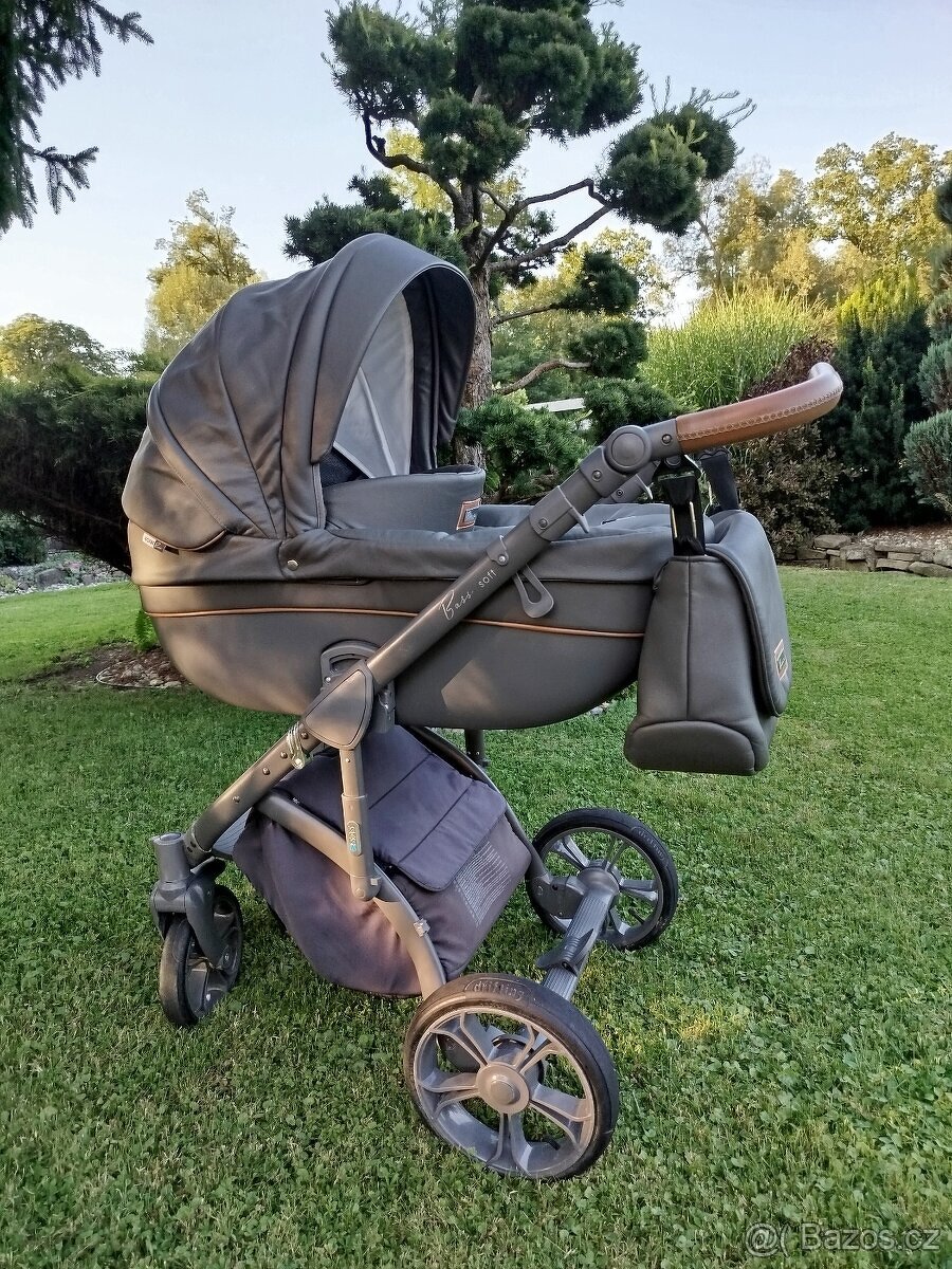 Kočárek rojkombinace s příslušenstí - 3