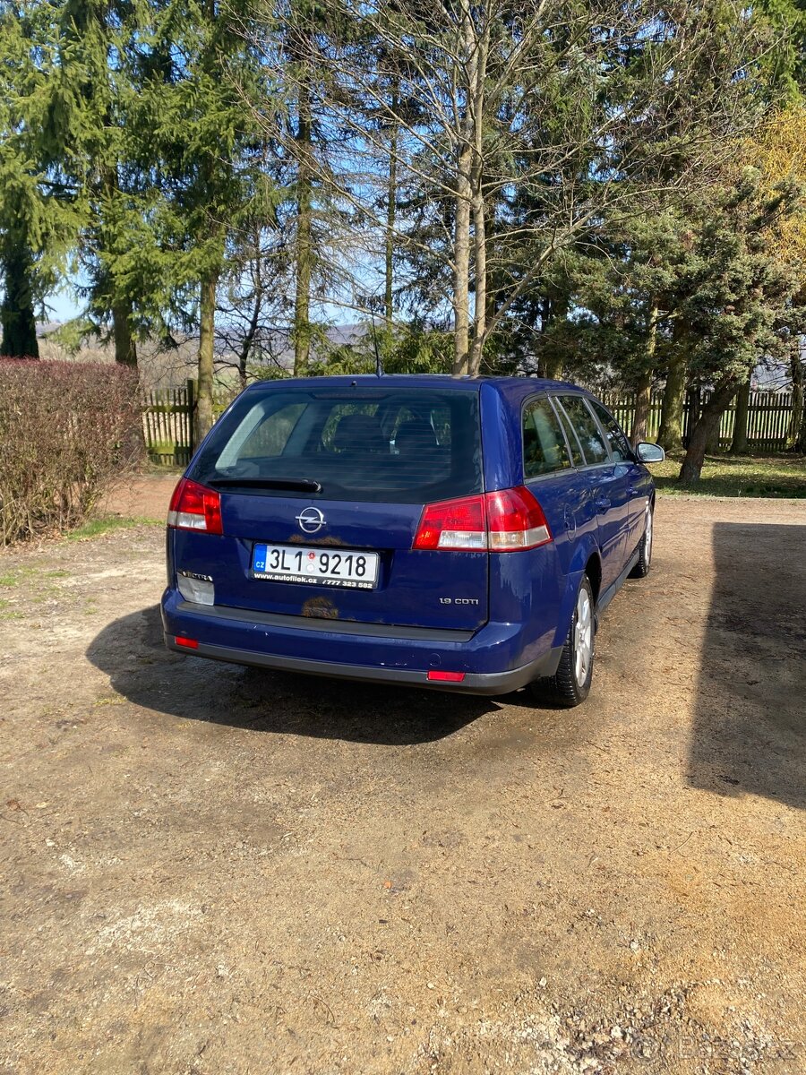 Opel Vectra 1.9CDTI - 3