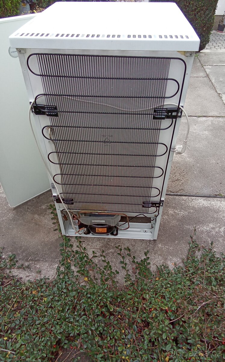 LEDNICE ELECTROLUX - 3