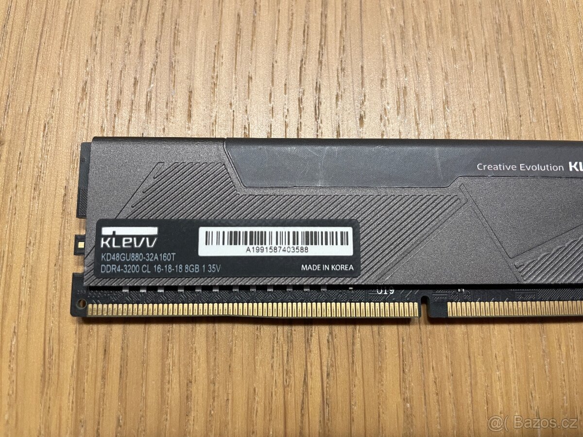 KLEVV BOLT X - 16GB DDR4 3200 MHz (2x 8GB) - 3